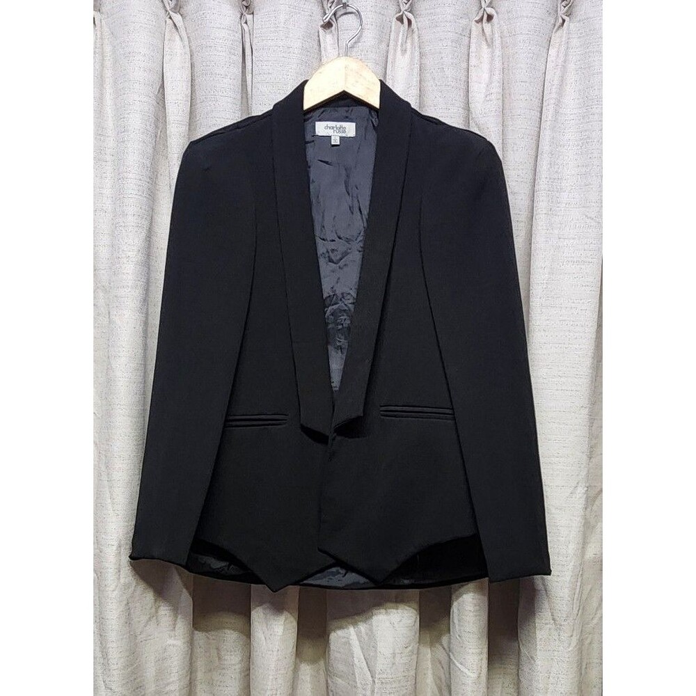 NWOT CR Black Cape Blazer Featuring A Shawl, Collar and Split sleeve size Large